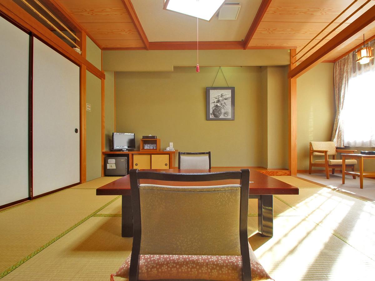 Kagami Hotel Shimojomura Exterior photo